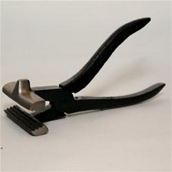 Canvas Pliers